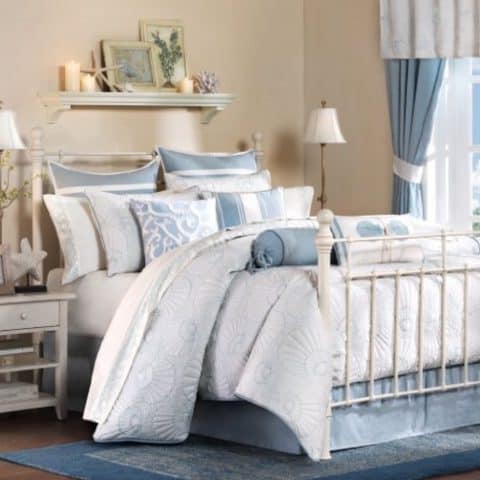 Harbor House Crystal Beach Comforter Pale Blue